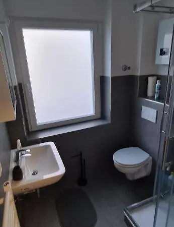 City-apartment In Naehe Helios Apartman *