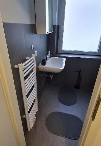 City-apartment In Naehe Helios 公寓